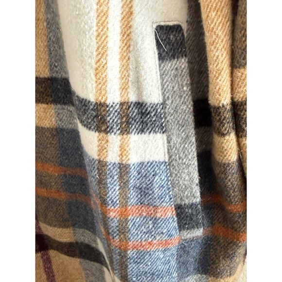 BIBI Plaid Oversized Shacket Jacket Women‎ Black Tan Red Button Front Casual - Picture 4 of 6